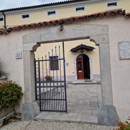 Apartma In Soba Vipavski Kriz Ajdovščina Bagian luar foto