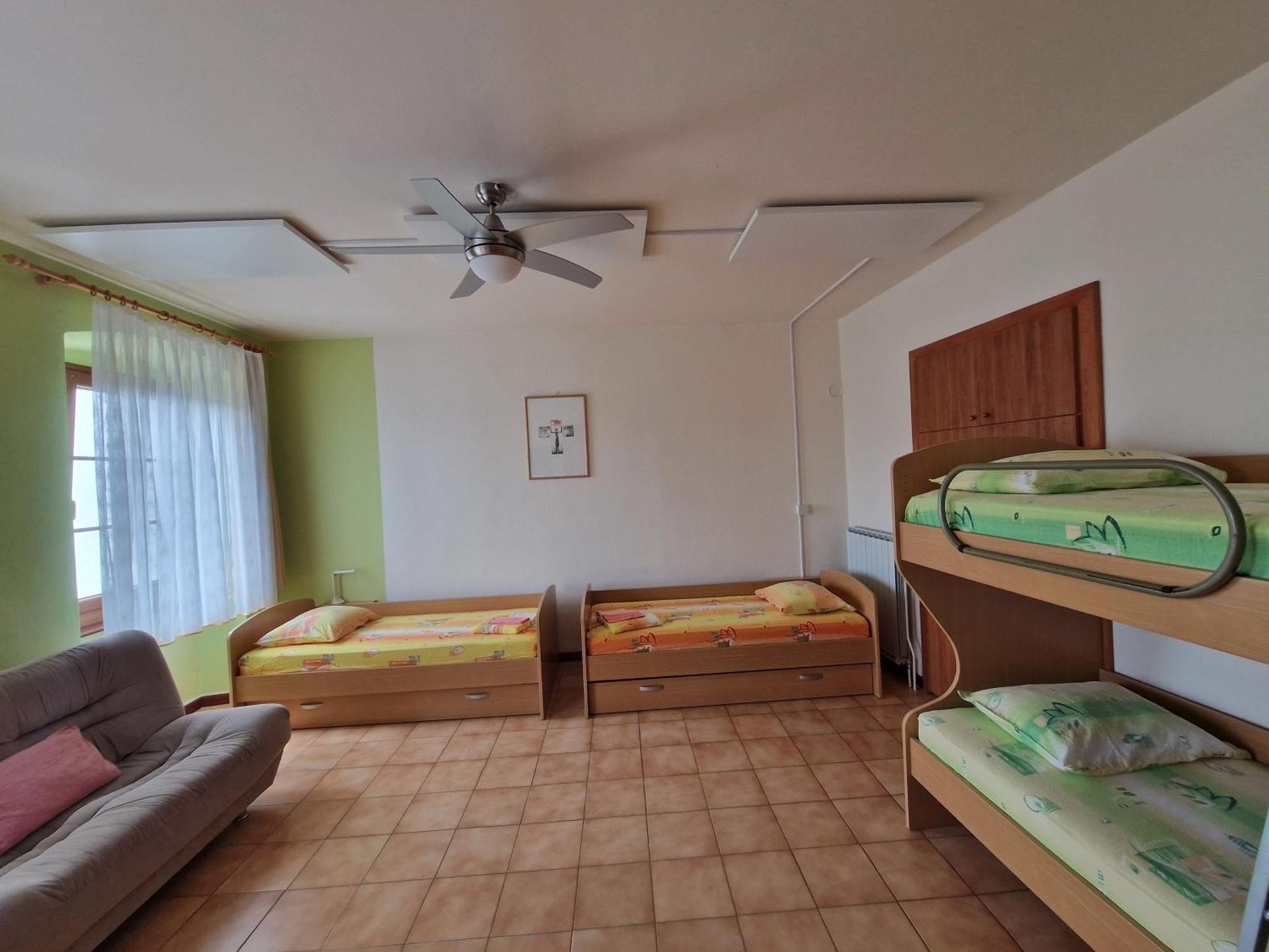 Apartma In Soba Vipavski Kriz Ajdovščina Ruang foto