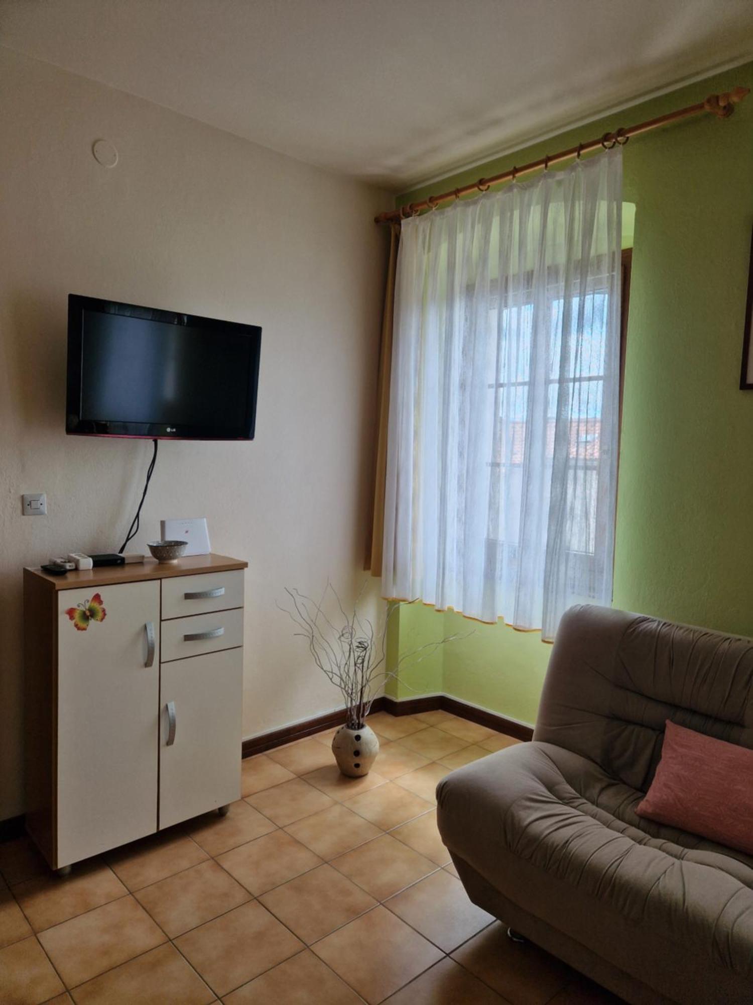 Apartma In Soba Vipavski Kriz Ajdovščina Ruang foto