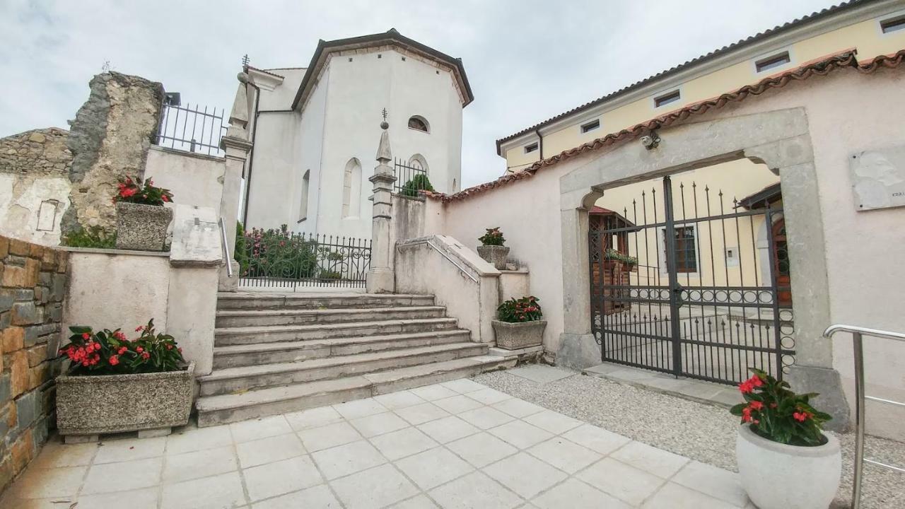 Apartma In Soba Vipavski Kriz Ajdovščina Bagian luar foto